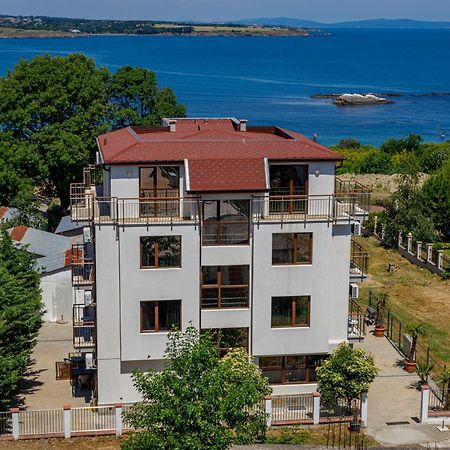 Family Hotel Silitur Ahtopol Exterior photo