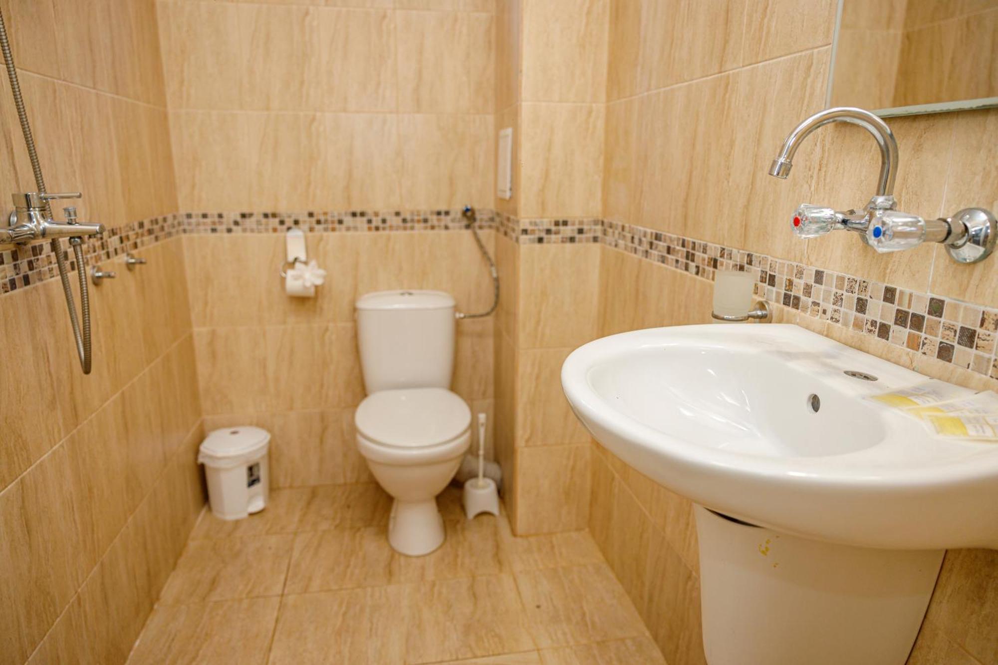 Family Hotel Silitur Ahtopol Exterior photo