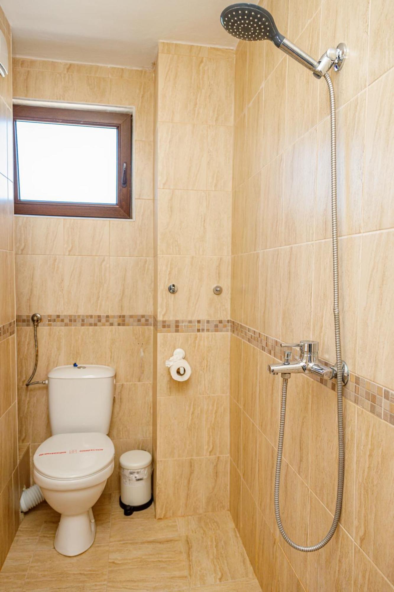 Family Hotel Silitur Ahtopol Exterior photo